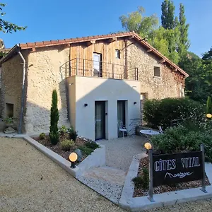 Hébergement de vacances De Charme - Vital, Peyrus